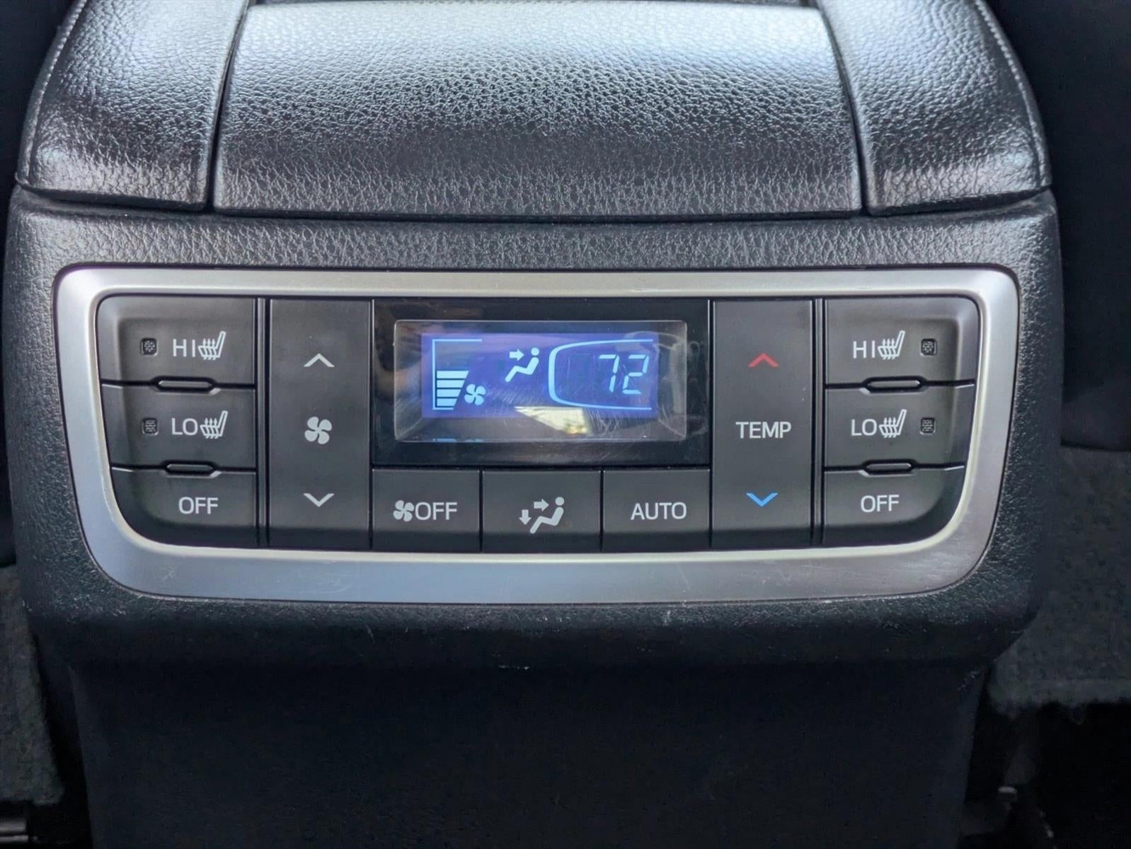 2019 Toyota Highlander Limited Platinum V6 AWD (Natl)