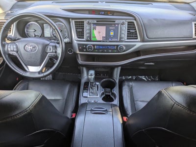 2019 Toyota Highlander Limited Platinum V6 AWD (Natl)