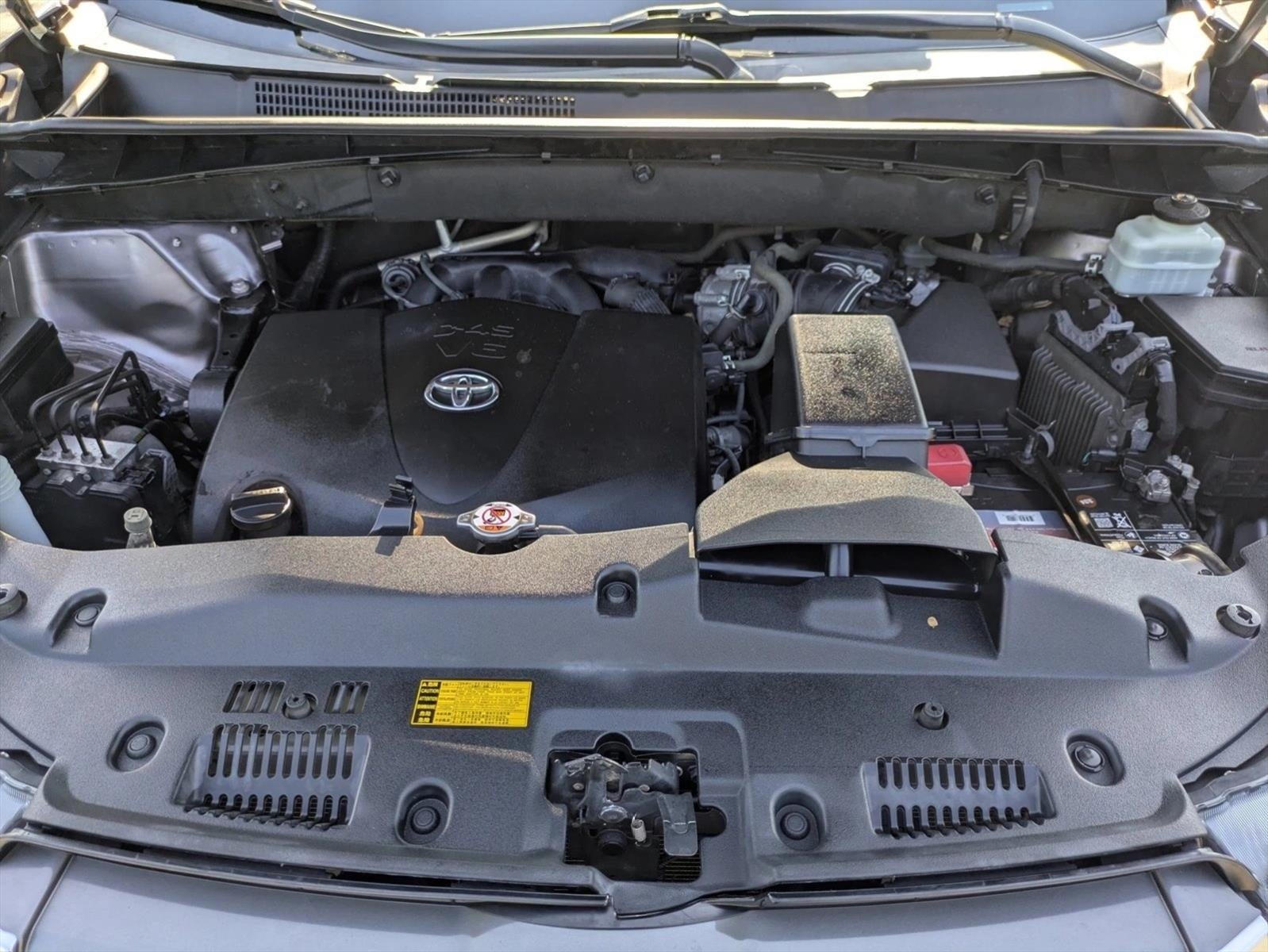 2019 Toyota Highlander Limited Platinum V6 AWD (Natl)