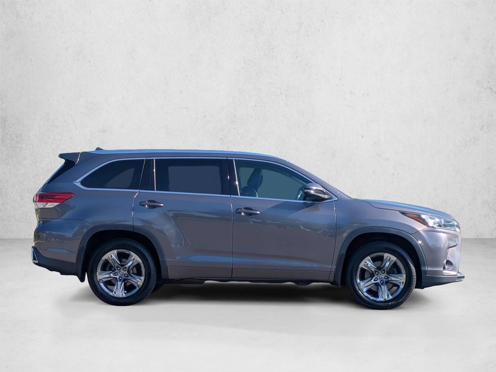 2019 Toyota Highlander Limited Platinum V6 AWD (Natl)