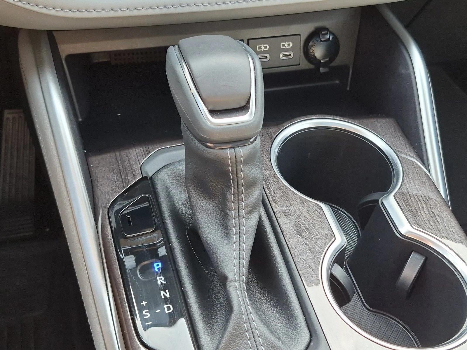 2026 Toyota Highlander Hybrid Platinum AWD (Natl)