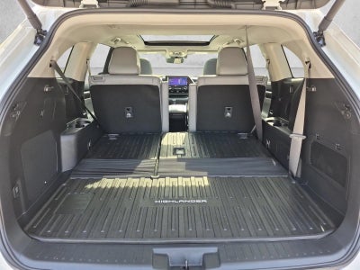 2026 Toyota Highlander Hybrid Platinum AWD (Natl)