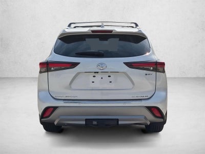 2026 Toyota Highlander Hybrid Platinum AWD (Natl)