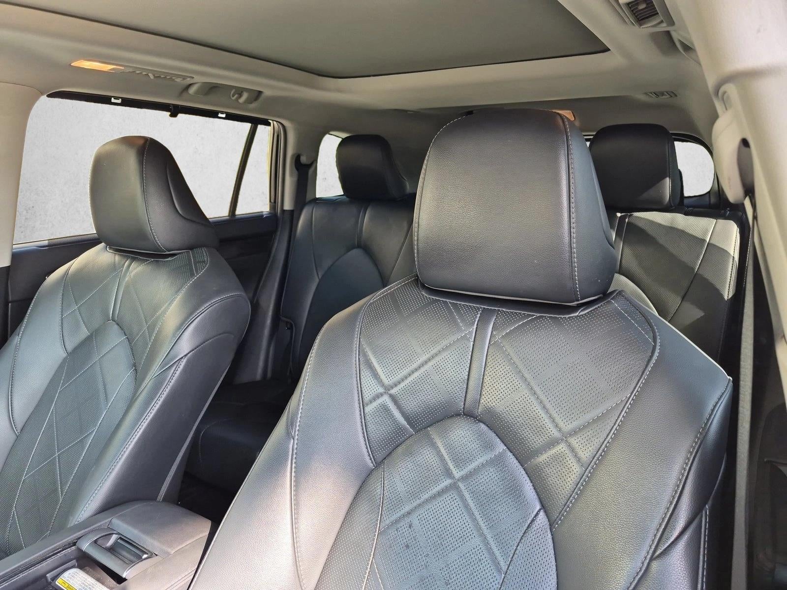 2020 Toyota Highlander Platinum AWD (Natl)