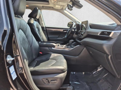 2020 Toyota Highlander Platinum AWD (Natl)