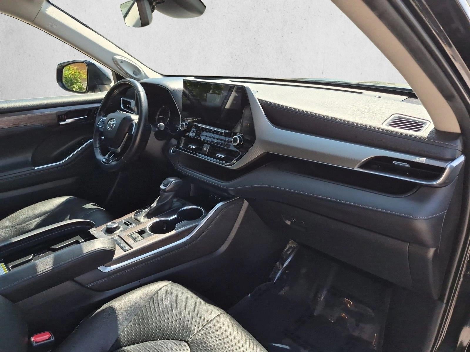 2020 Toyota Highlander Platinum AWD (Natl)