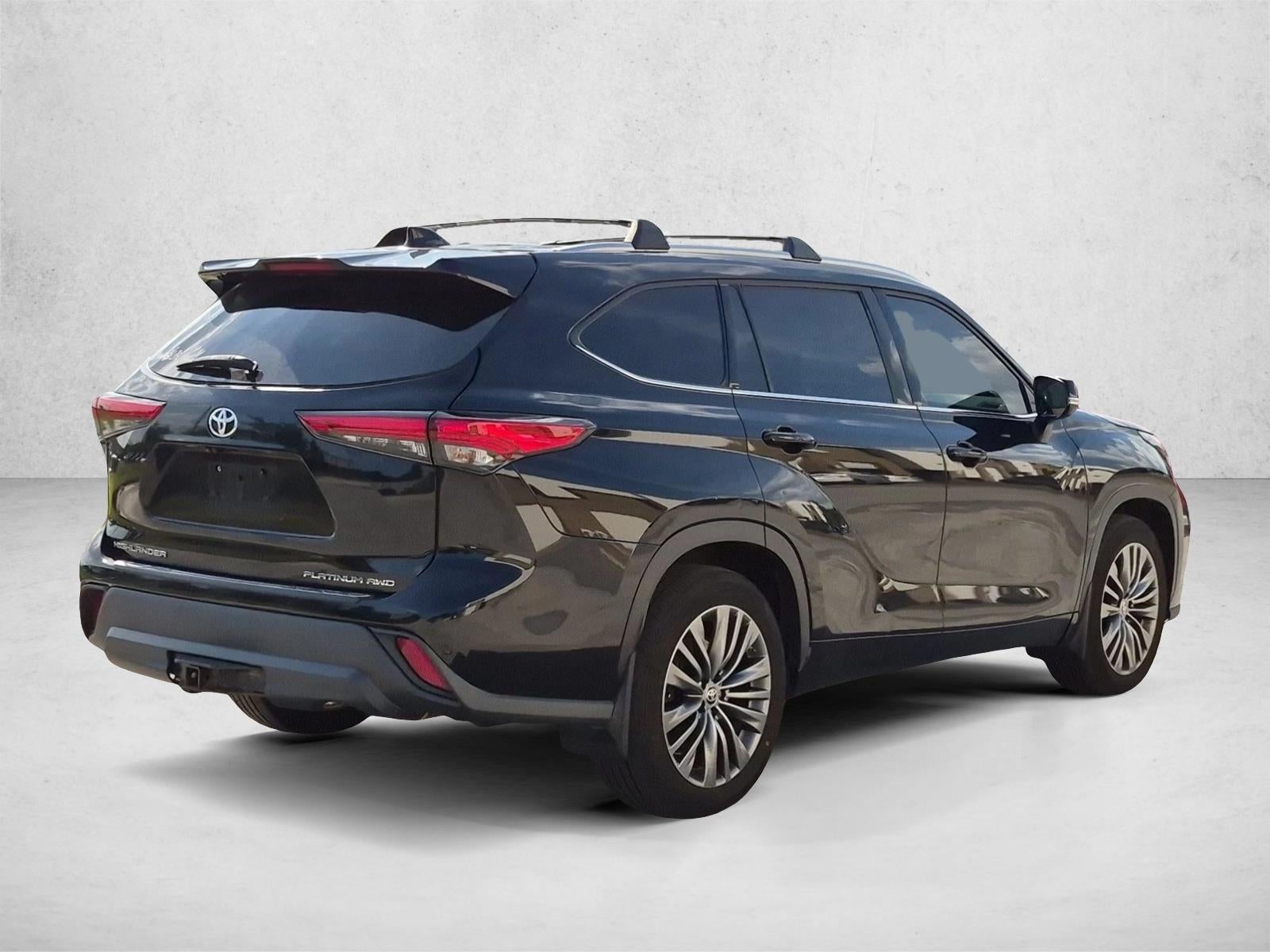 2020 Toyota Highlander Platinum AWD (Natl)