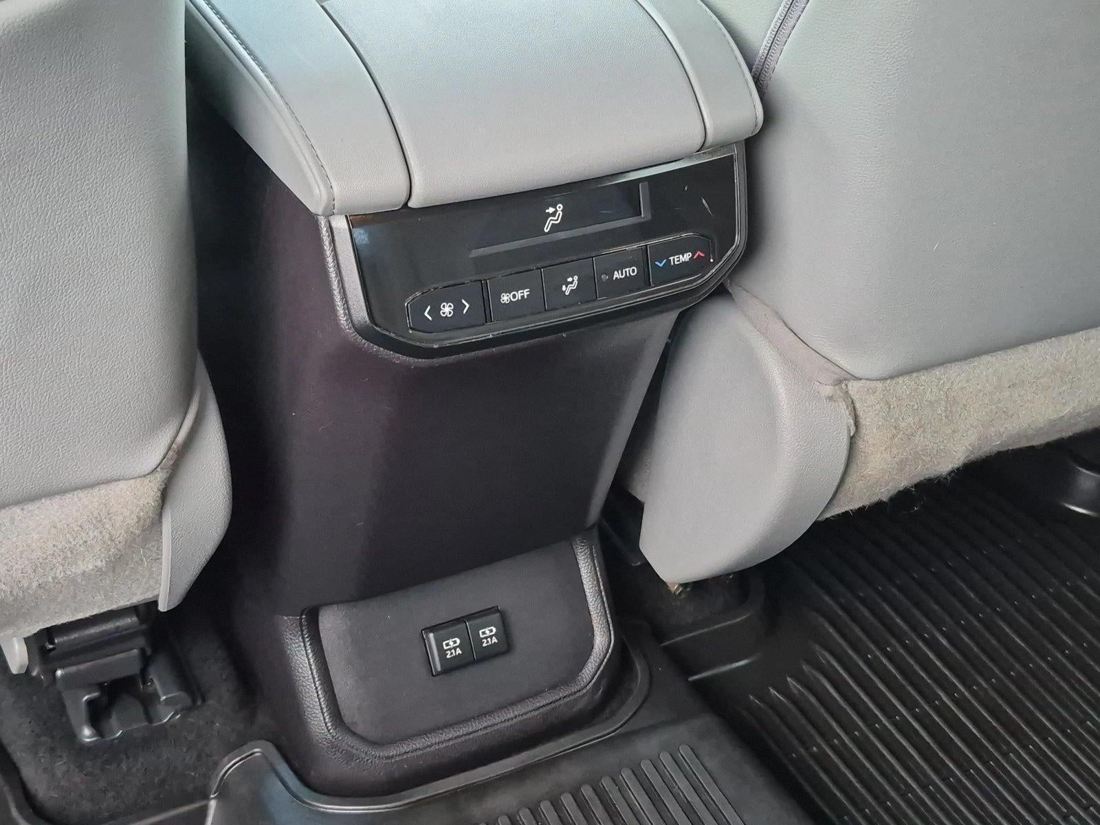 2021 Toyota Highlander Hybrid XLE AWD (Natl)