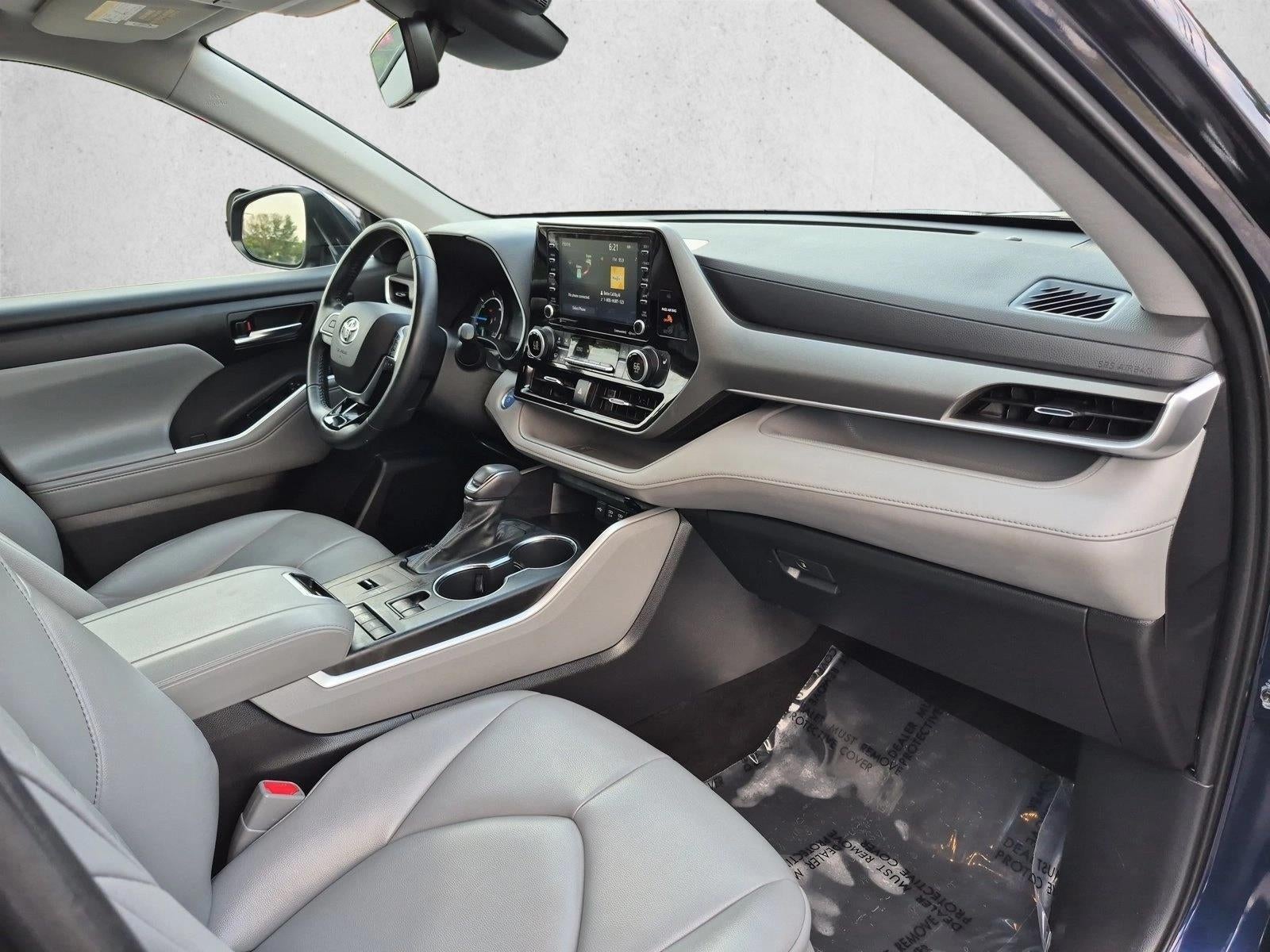 2021 Toyota Highlander Hybrid XLE AWD (Natl)