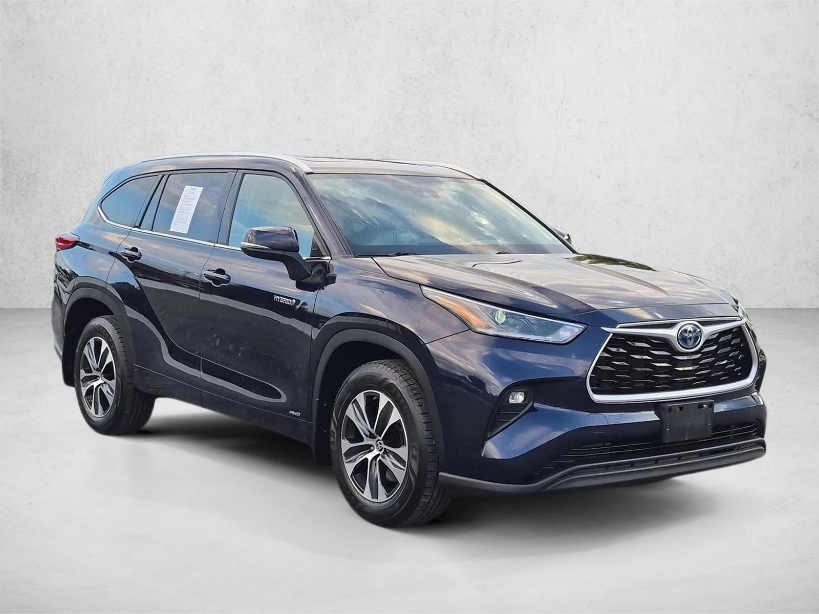 2021 Toyota Highlander Hybrid XLE AWD (Natl)