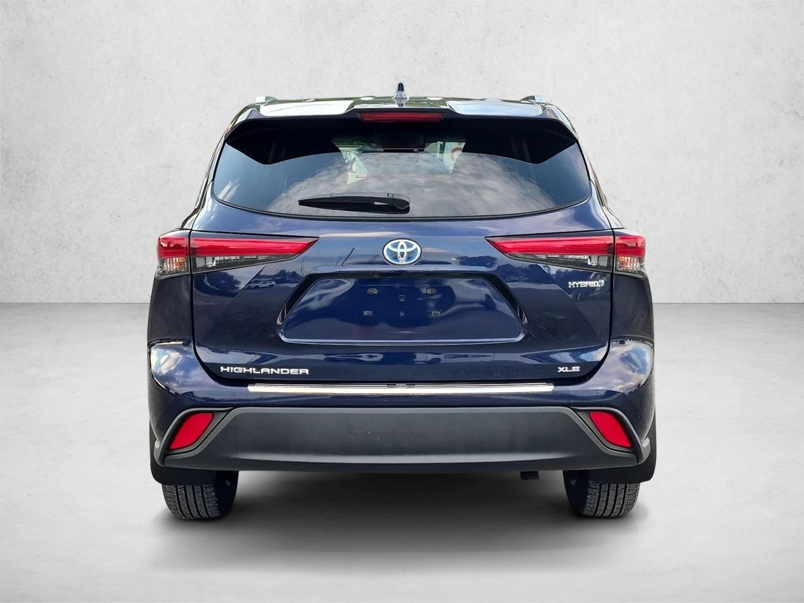 2021 Toyota Highlander Hybrid XLE AWD (Natl)