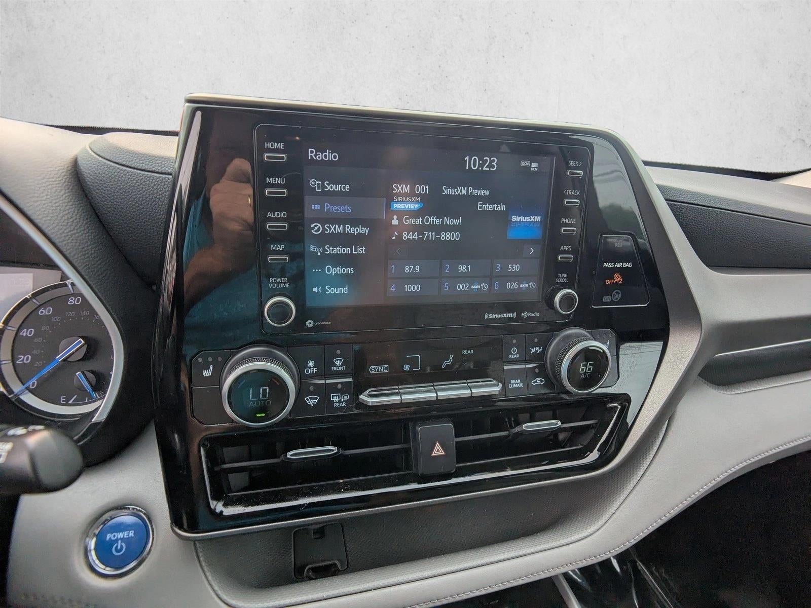2022 Toyota Highlander Hybrid XLE AWD (Natl)