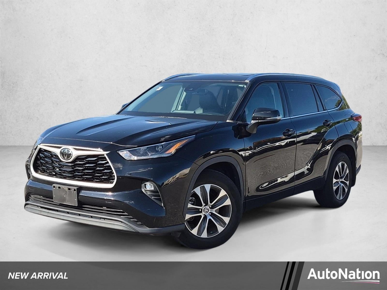 2021 Toyota Highlander XLE AWD (Natl)