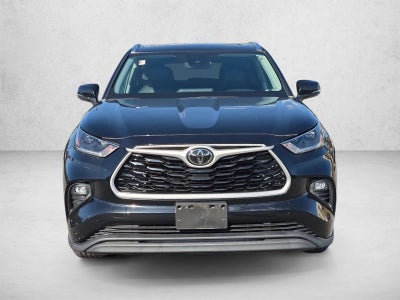 2021 Toyota Highlander XLE AWD (Natl)