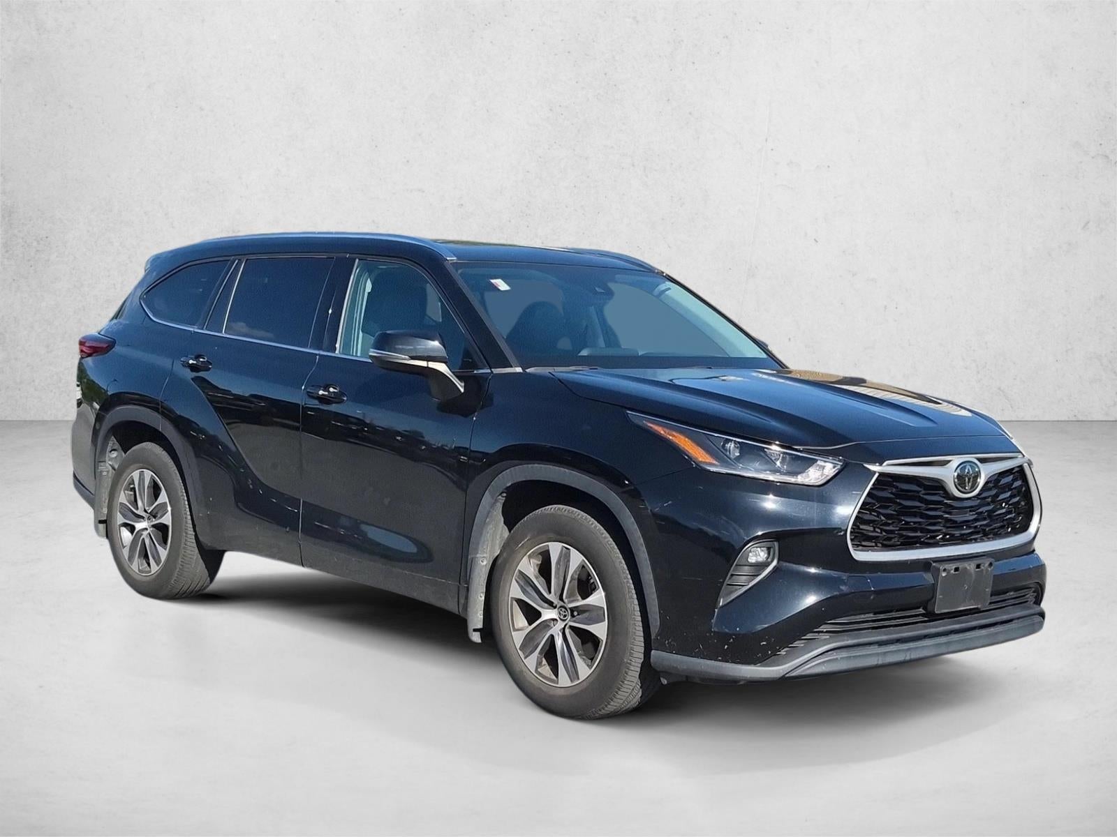 2021 Toyota Highlander XLE AWD (Natl)