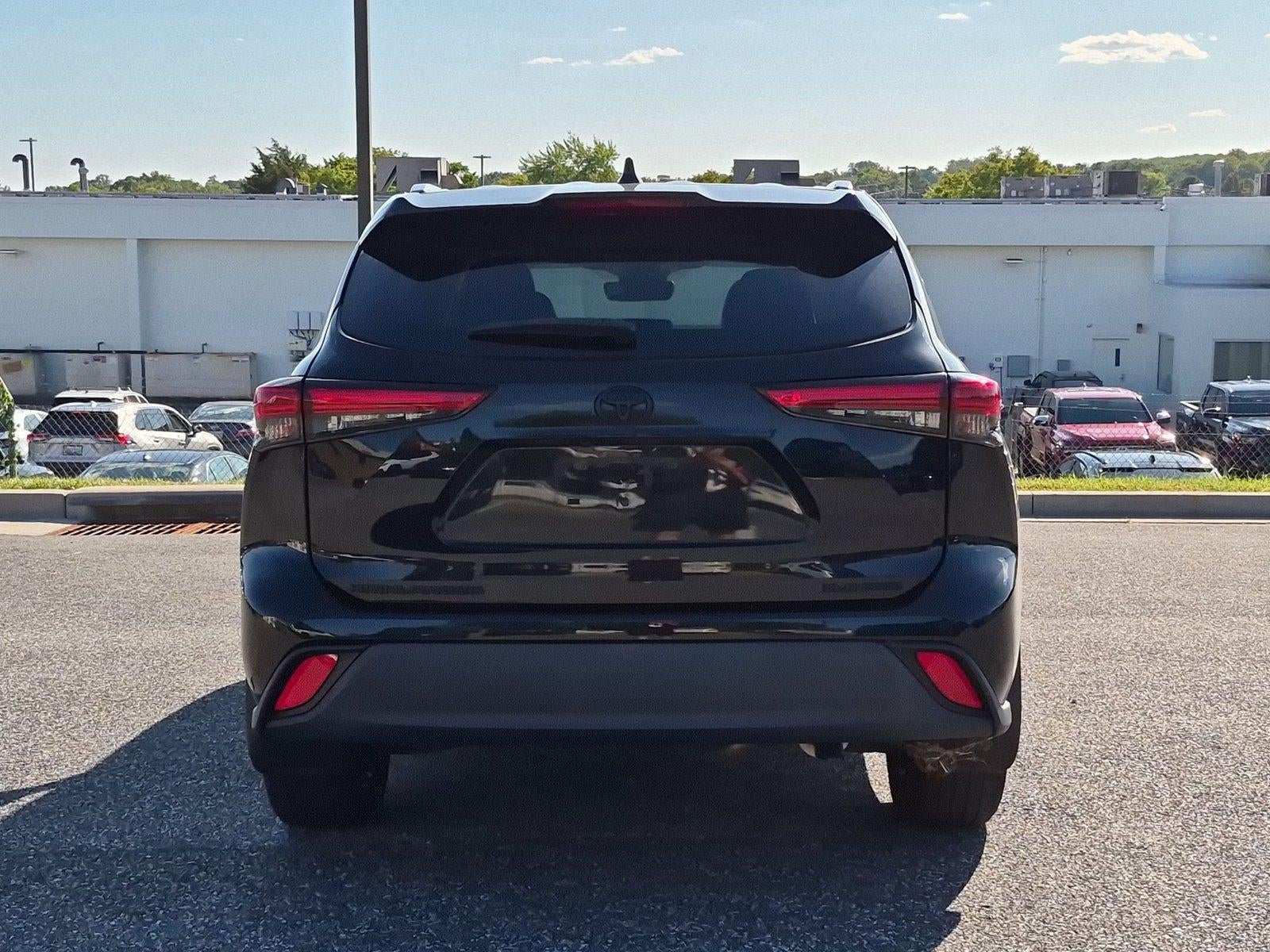 2021 Toyota Highlander XLE AWD (Natl)