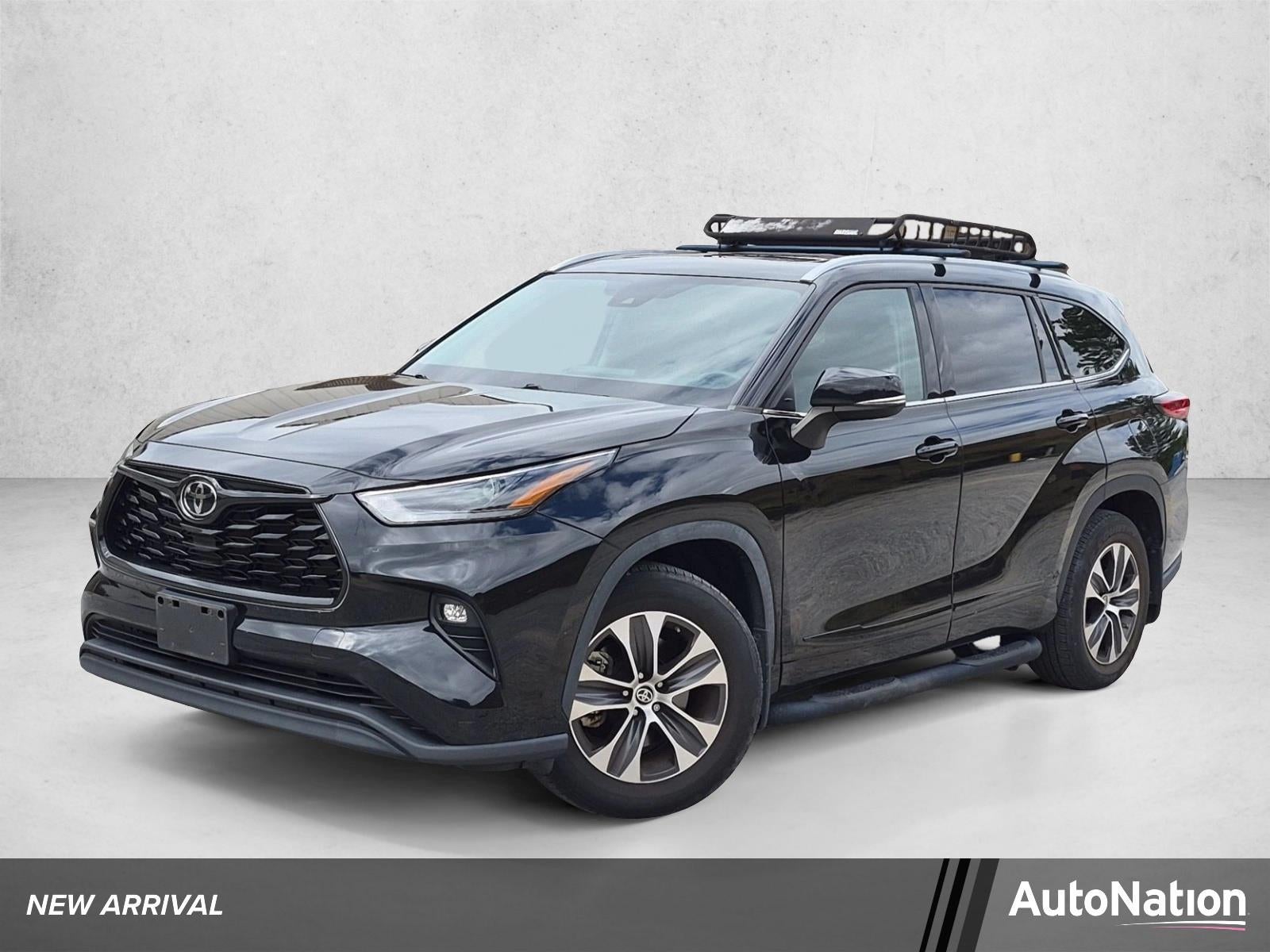 2022 Toyota Highlander XLE AWD (Natl)