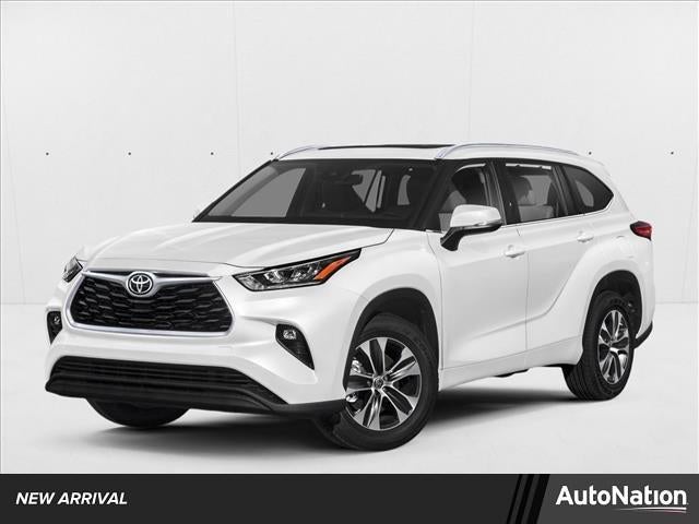 2022 Toyota Highlander XLE AWD (Natl)