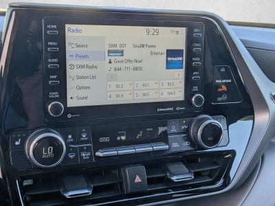 2022 Toyota Highlander XLE AWD (Natl)