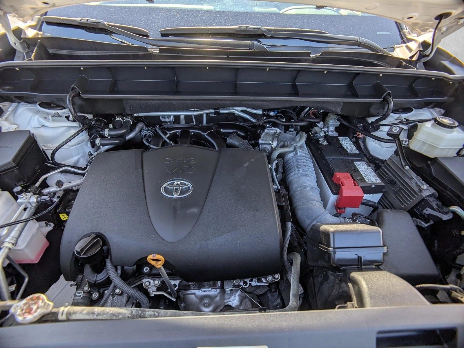 2022 Toyota Highlander XLE AWD (Natl)