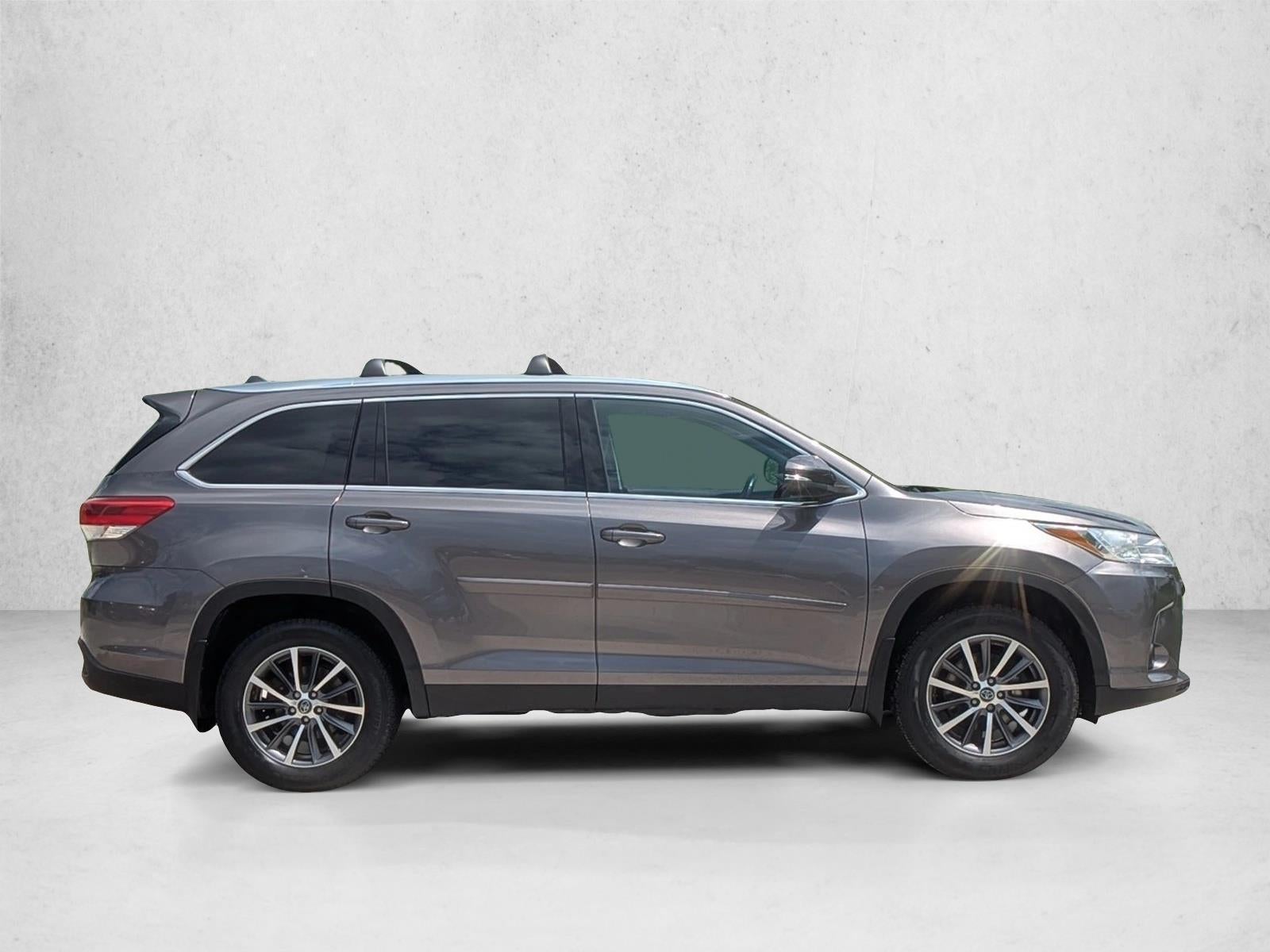2019 Toyota Highlander XLE V6 AWD (Natl)