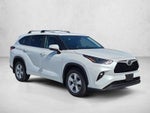 2023 Toyota Highlander LE FWD (Natl)