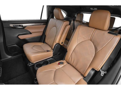 2025 Toyota Highlander Platinum AWD (Natl)