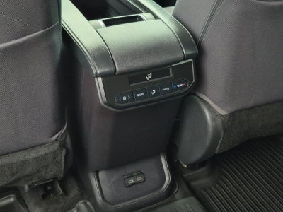 2023 Toyota Highlander LE AWD (SE)