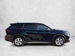 2024 Toyota Highlander LE AWD (Natl)