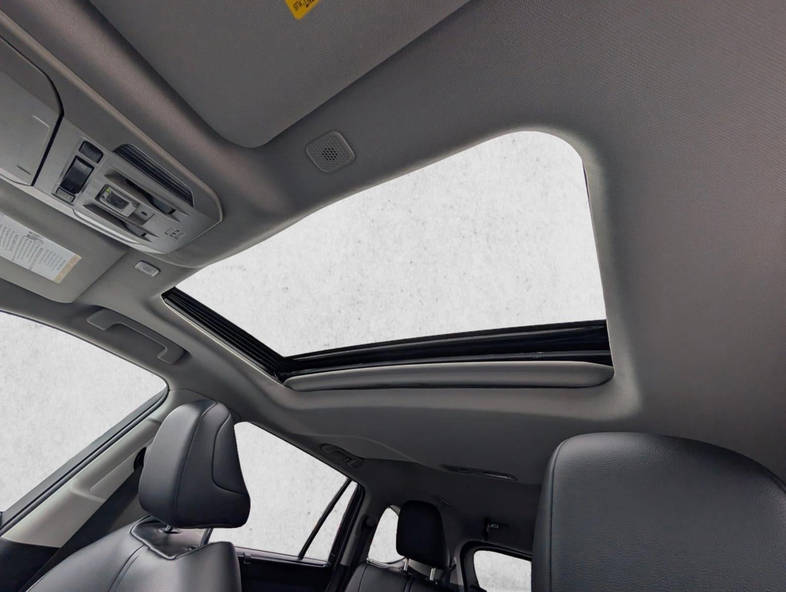 2023 Toyota Highlander XLE AWD (Natl)