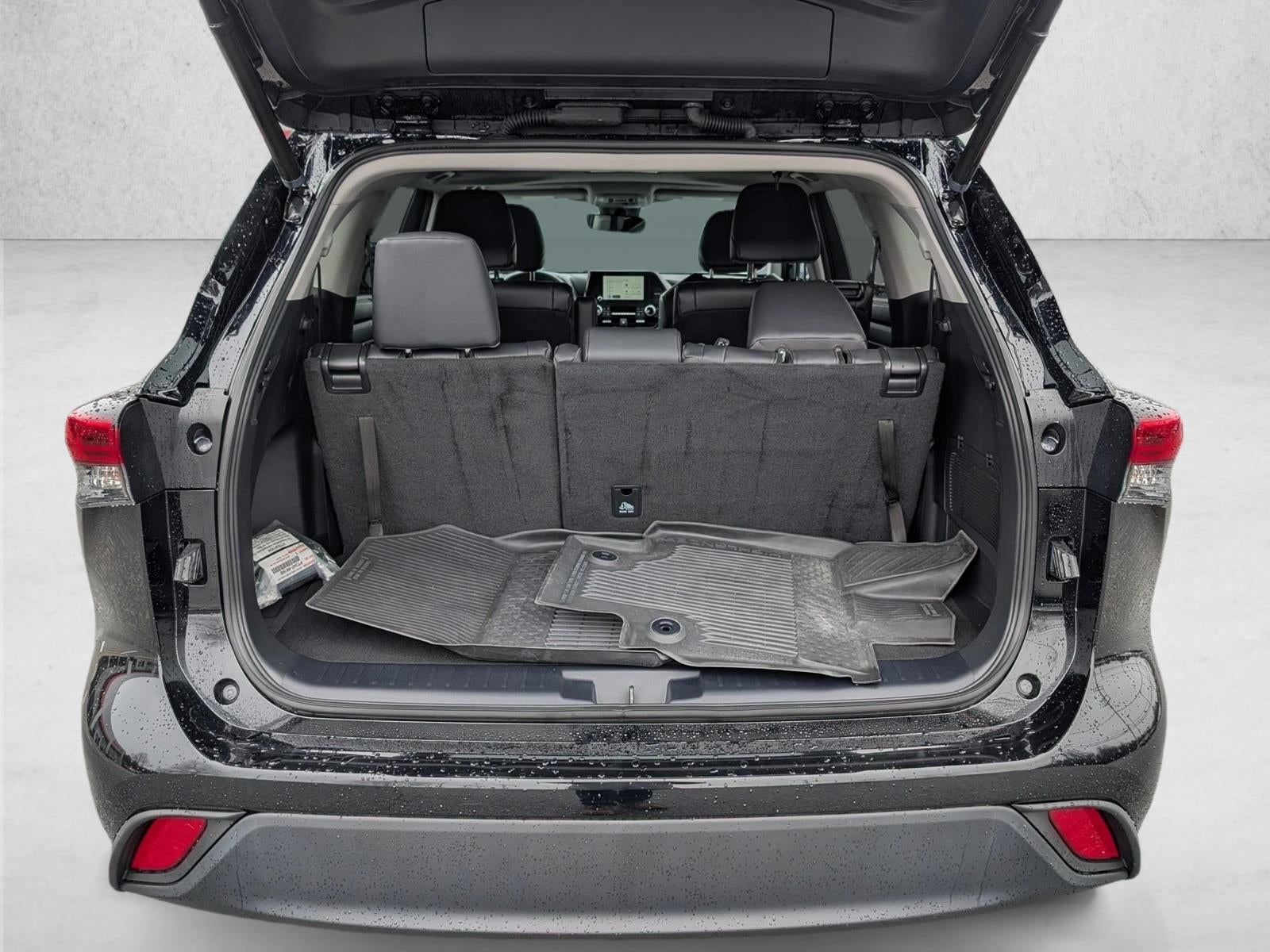 2023 Toyota Highlander XLE AWD (Natl)