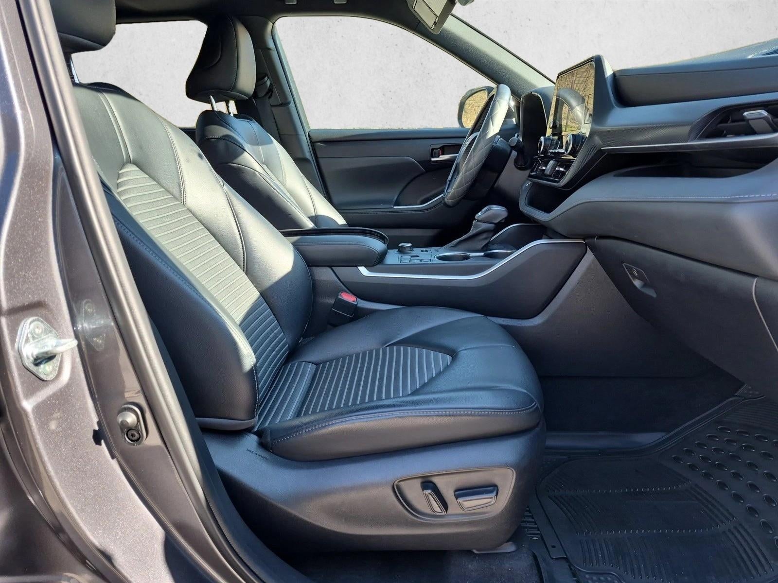 2023 Toyota Highlander XSE AWD (Natl)
