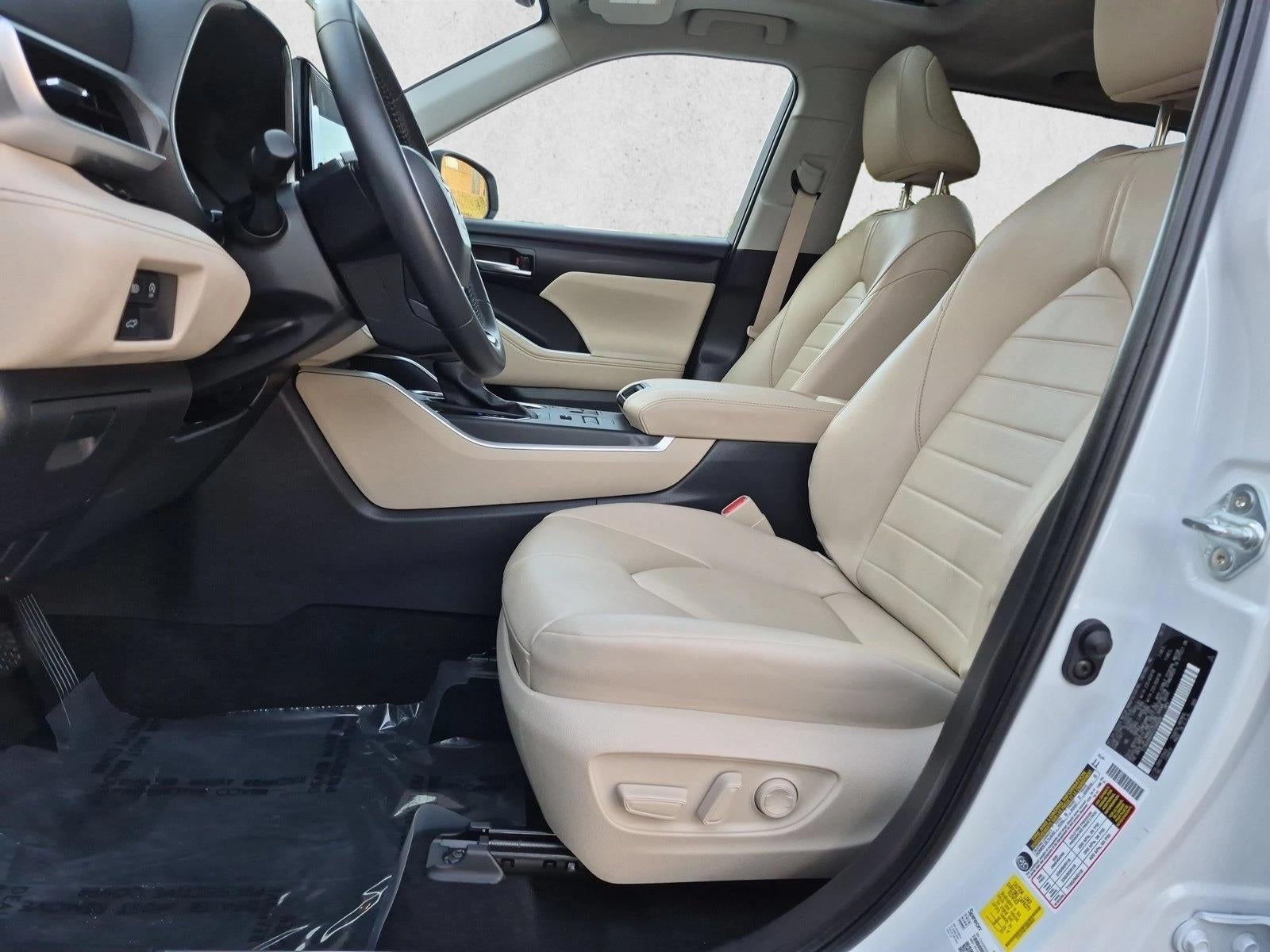 2025 Toyota Highlander XLE AWD (Natl)
