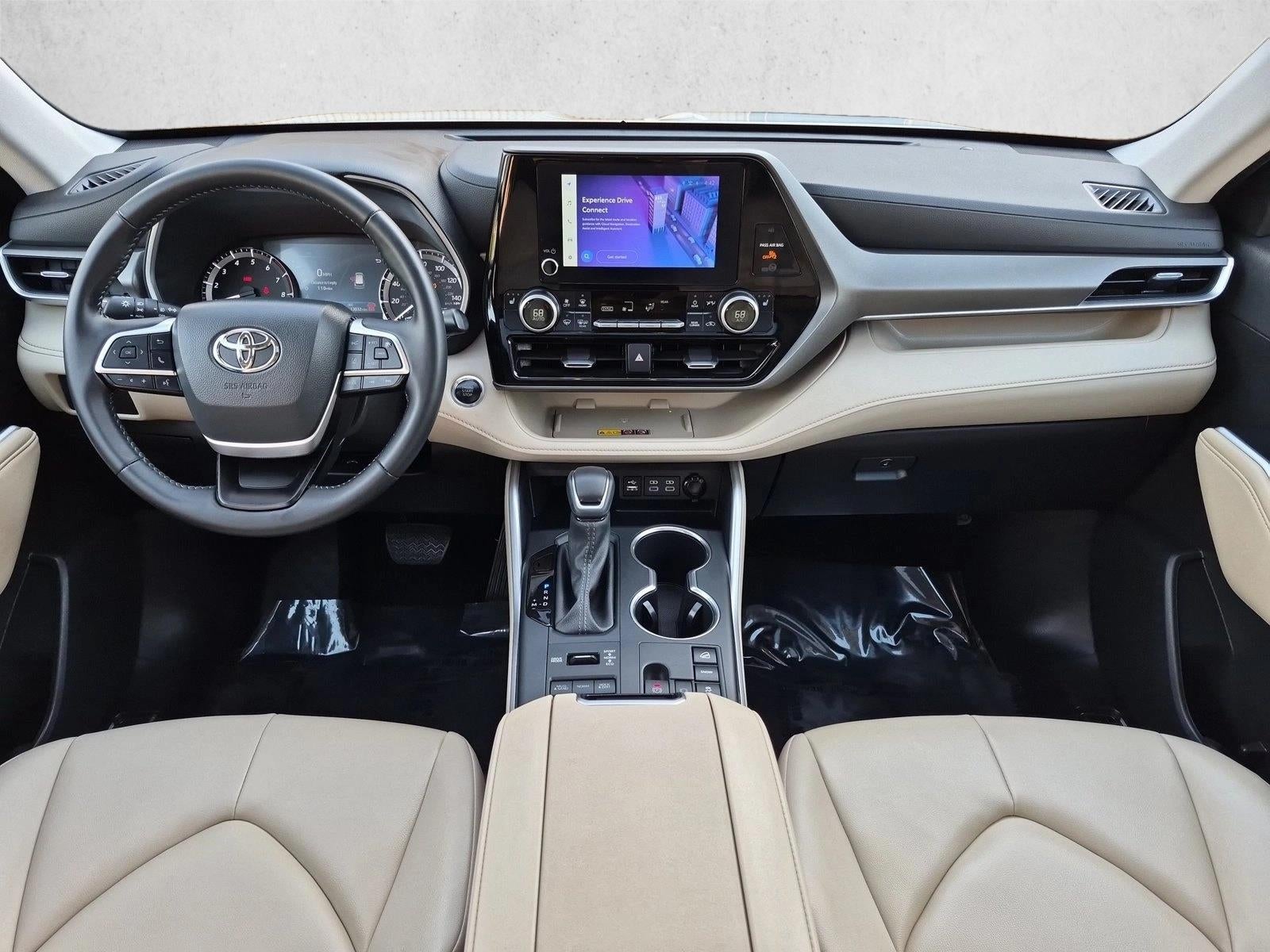 2025 Toyota Highlander XLE AWD (Natl)
