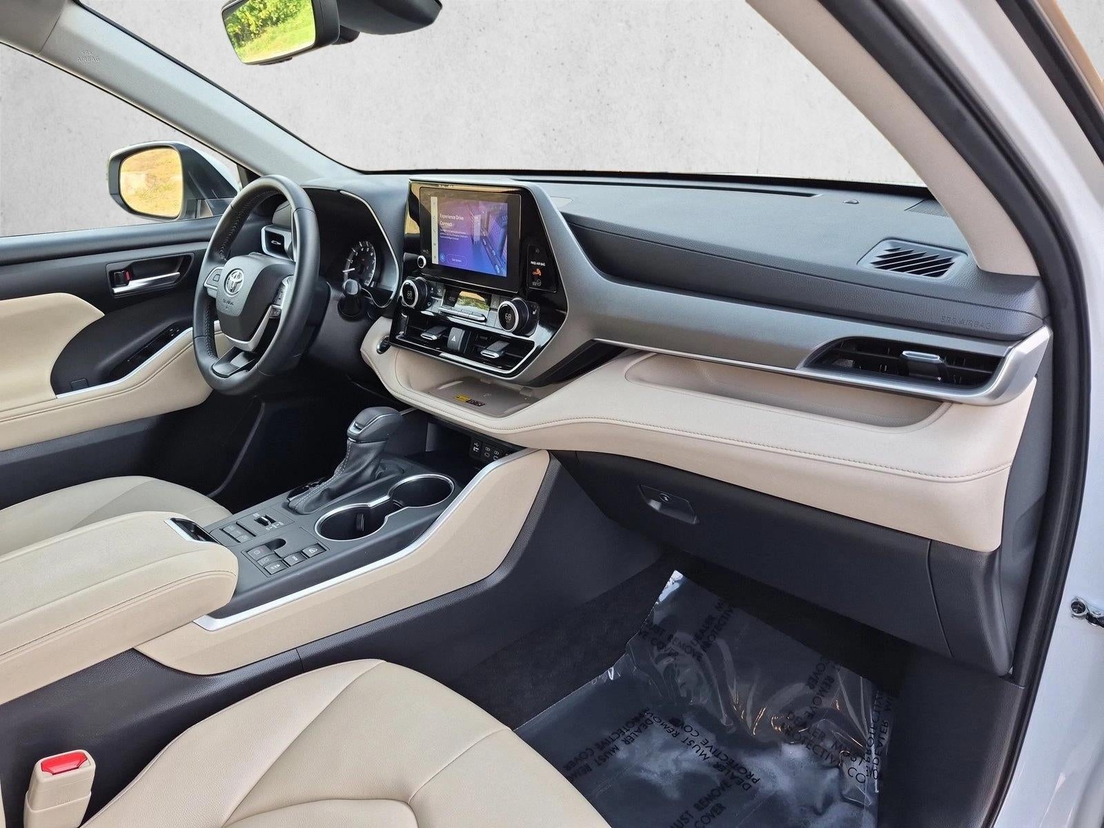 2025 Toyota Highlander XLE AWD (Natl)