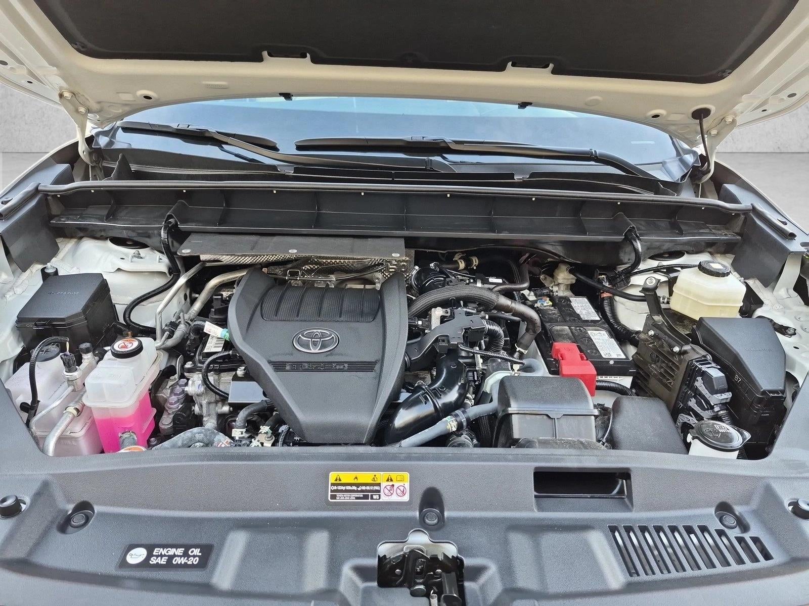 2025 Toyota Highlander XLE AWD (Natl)
