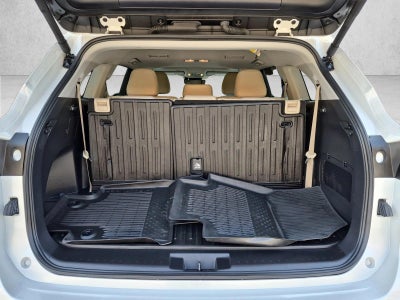 2025 Toyota Highlander XLE AWD (Natl)