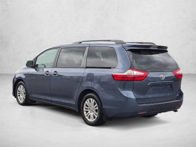 2015 Toyota Sienna 5dr 8-Pass Van XLE FWD (Natl)