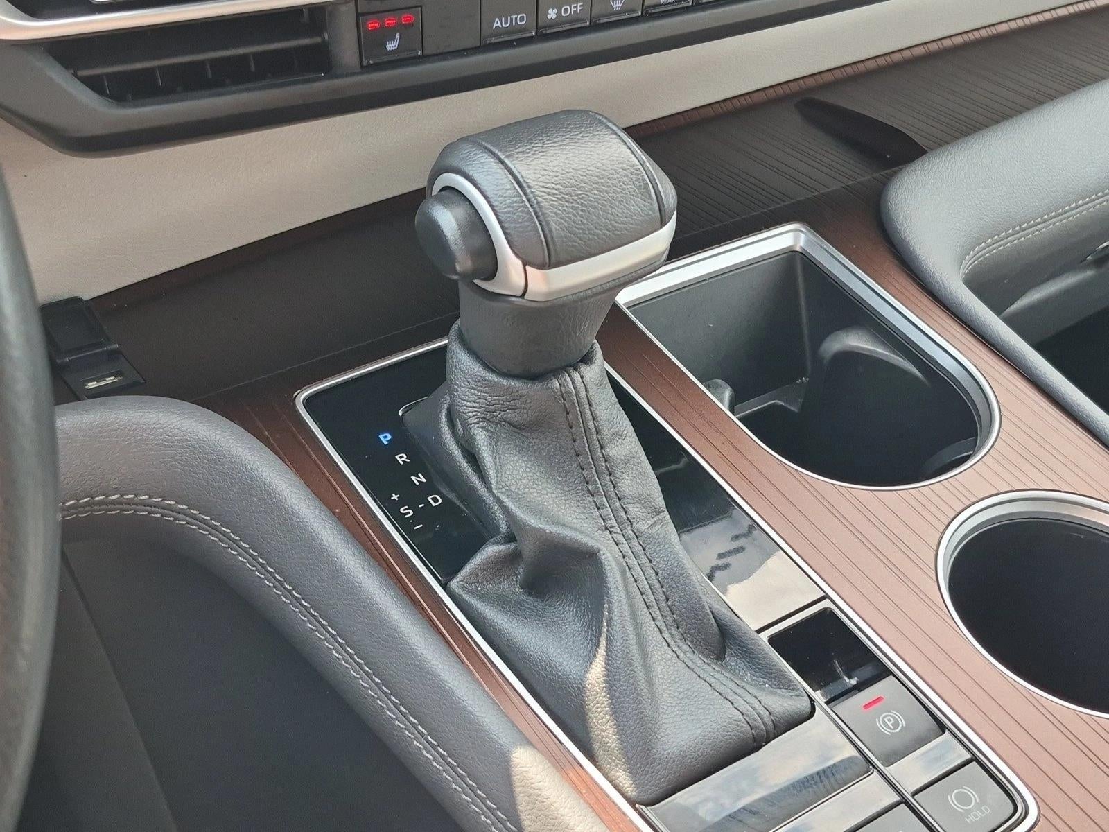 2024 Toyota Sienna XLE FWD 8-Passenger (Natl)