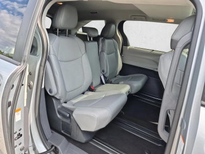 2024 Toyota Sienna XLE FWD 8-Passenger (Natl)