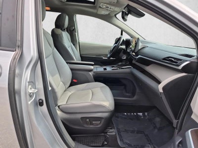 2024 Toyota Sienna XLE FWD 8-Passenger (Natl)