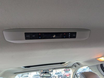 2024 Toyota Sienna XLE FWD 8-Passenger (Natl)