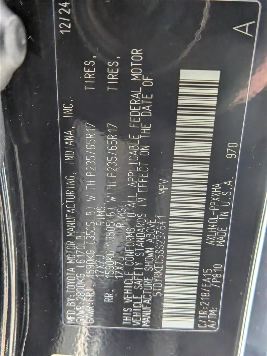 2025 Toyota Sienna XLE FWD 8-Passenger (Natl)