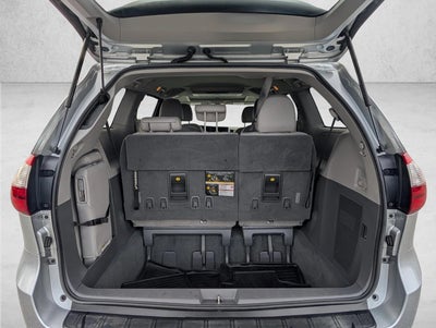 2020 Toyota Sienna XLE Premium FWD 8-Passenger (Natl)