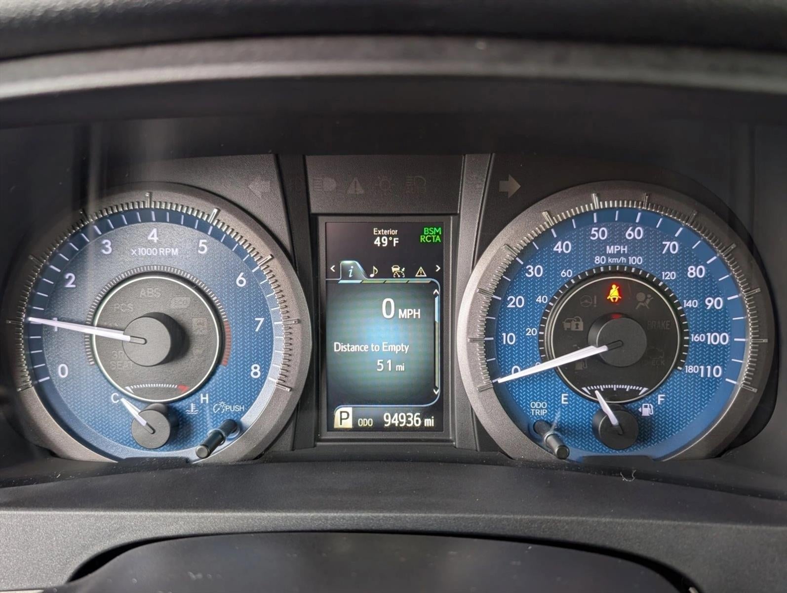 2018 Toyota Sienna XLE FWD 8-Passenger (Natl)