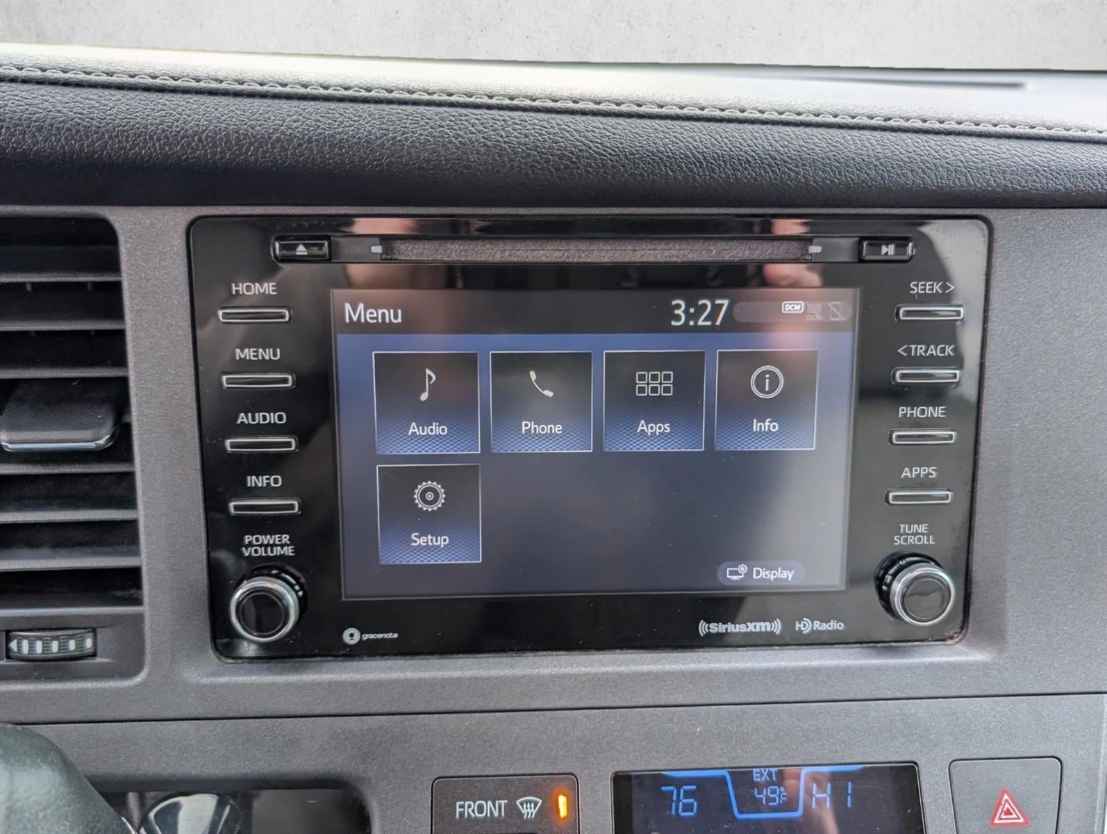 2018 Toyota Sienna XLE FWD 8-Passenger (Natl)