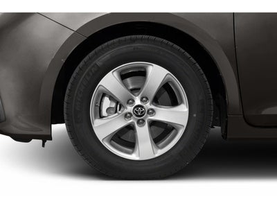 2018 Toyota Sienna XLE FWD 8-Passenger (Natl)