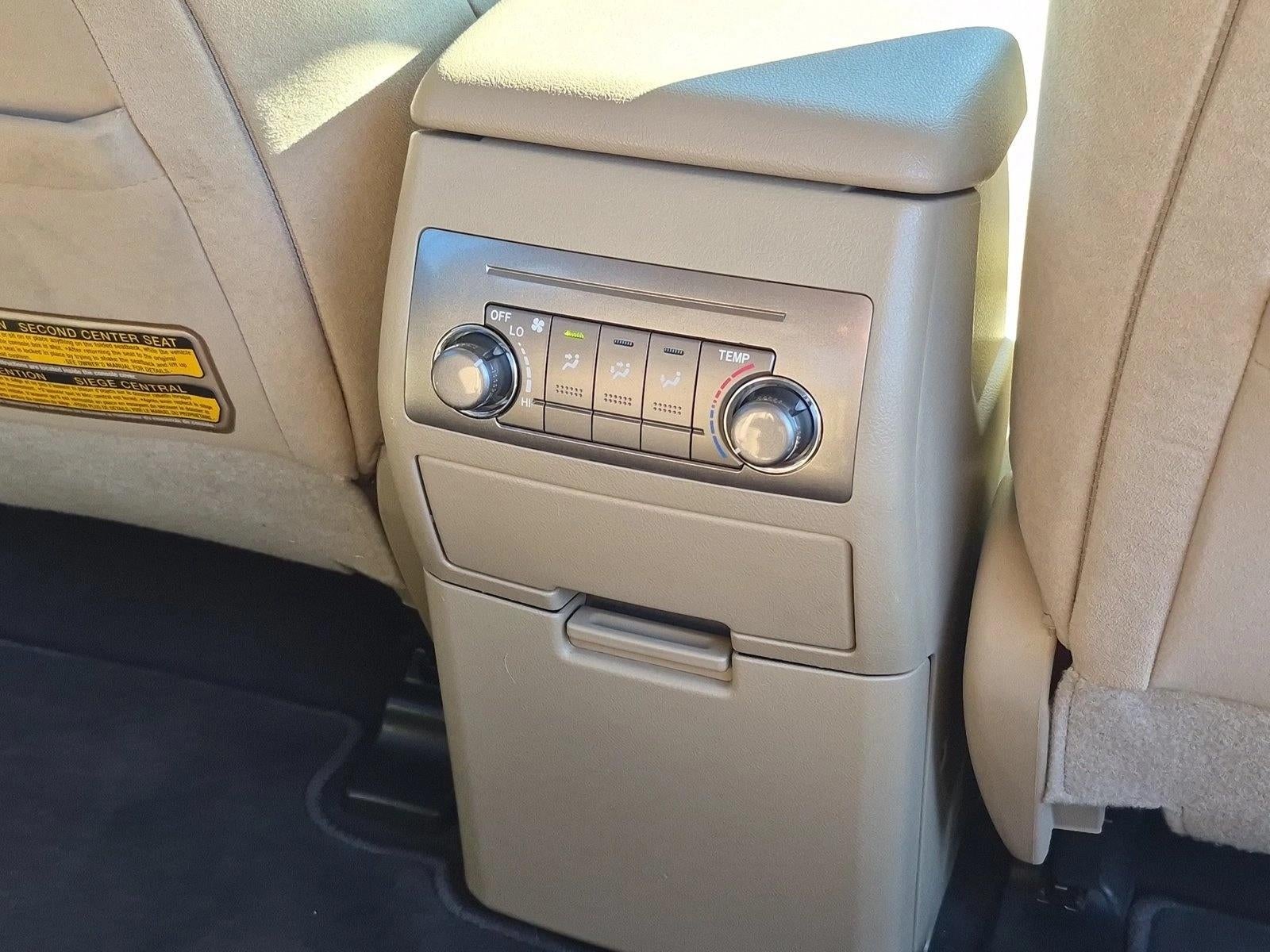 2011 Toyota Highlander FWD 4dr L4 Base (Natl)