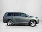 2011 Toyota Highlander FWD 4dr L4 Base (Natl)