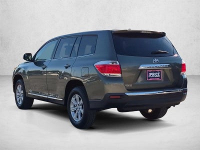 2011 Toyota Highlander FWD 4dr L4 Base (Natl)